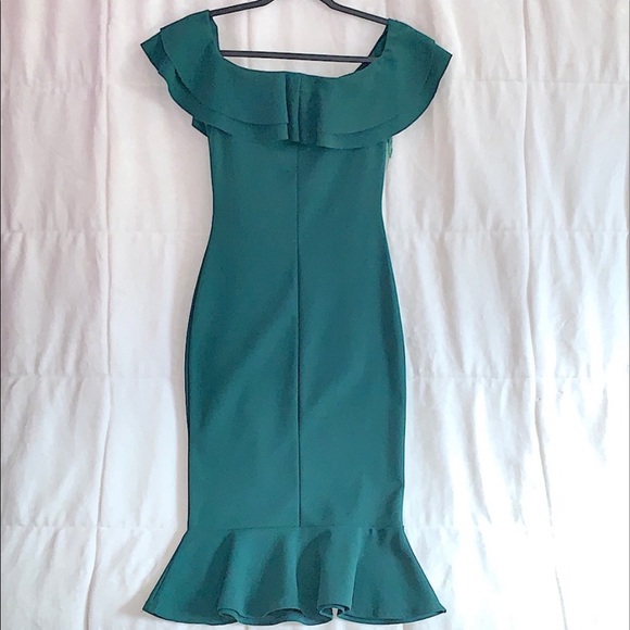 NEW Quiz Tight Dress - Picture 2 of 3